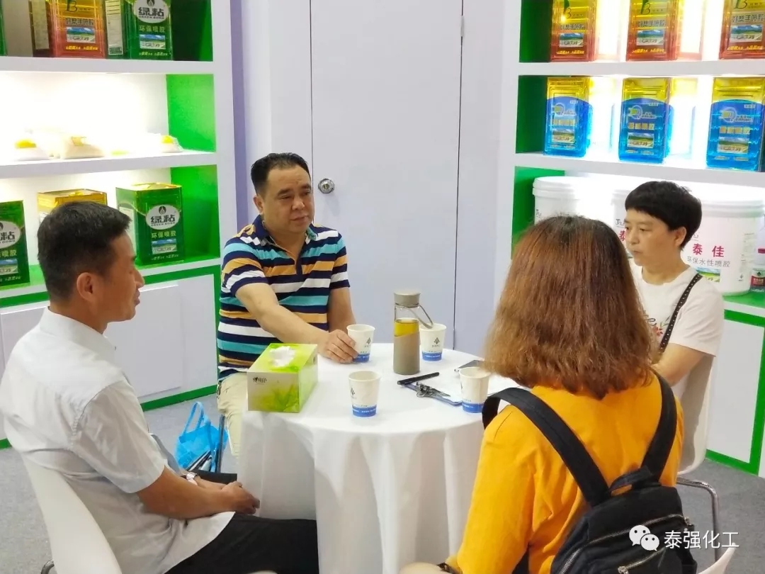 第十九屆成都國(guó)際家具展6日開(kāi)幕(圖5)